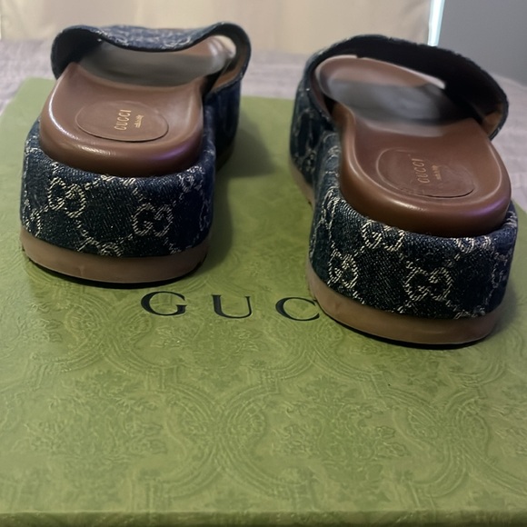 Authentic Gucci GG Logo Denim Slides - Picture 6 of 12